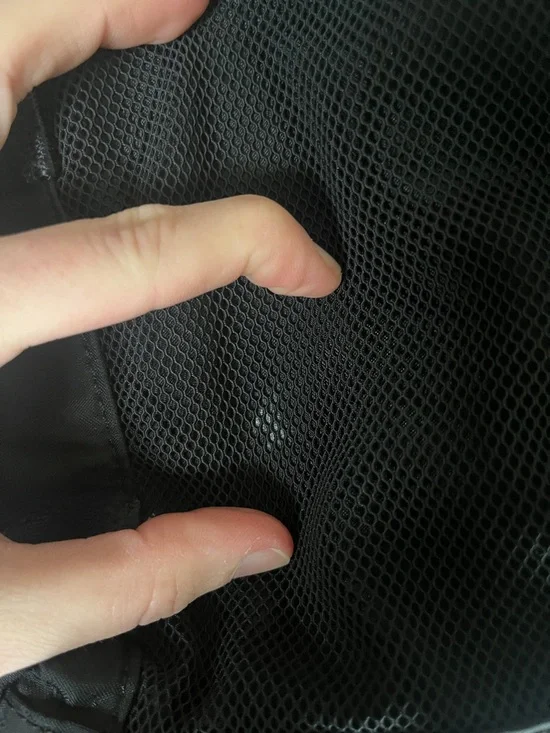 Athleta Crossbody Shoulder Bag - Lightweight Everyday Carry - Picture 5 of 6